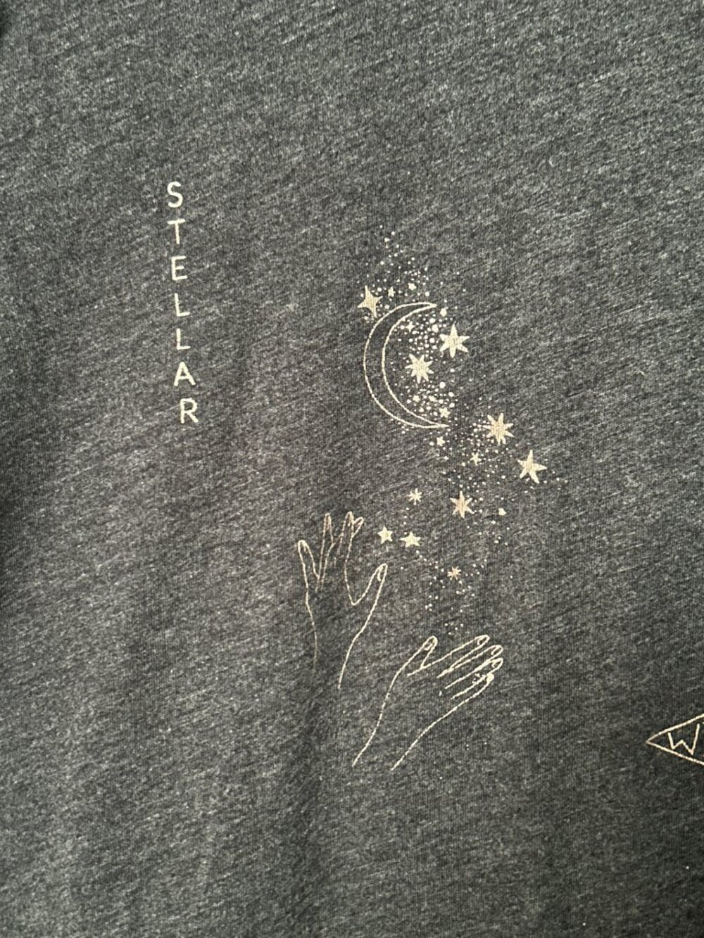 Old Navy Gray Celestial T-Shirt Women's Medium Star Constellation Graphics - Picture 5 of 10